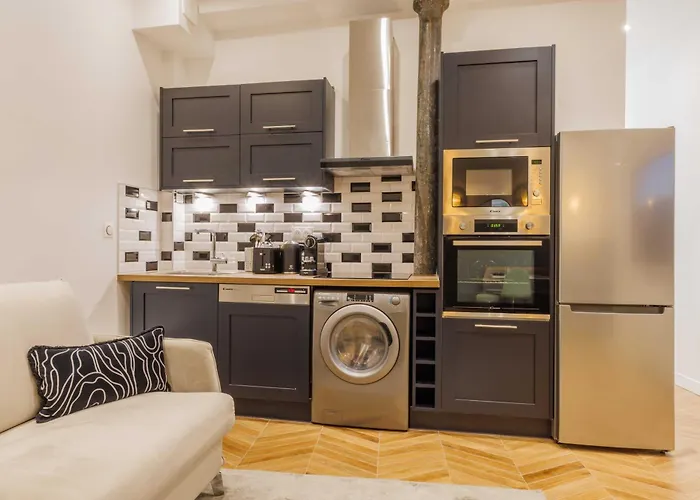 2br-6p - Gare De L'est Apartment *