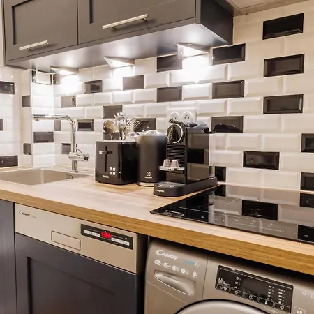 Apartament 2br-6p - Gare De L'est Paryż